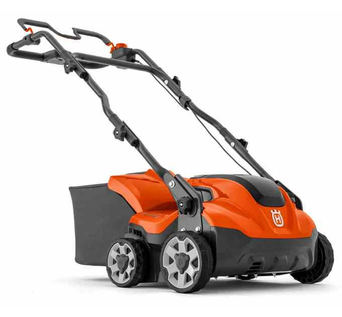 Аэратор Husqvarna S 138i (вертикуттер-скарификатор) аккумуляторный 36В, без АКБ и ЗУ по лучшей цене в наличии с бесплатной доставкой в Пункт выдачи